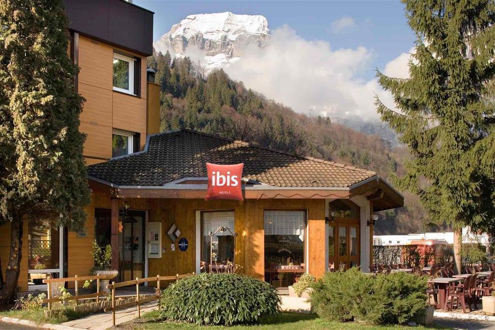 Ibis Sallanches Porte Du Montblanc Hotell Eksteriør bilde